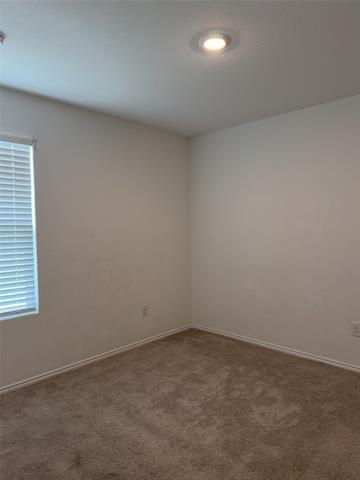 Building Photo - 5833 Cherry Holw Wy