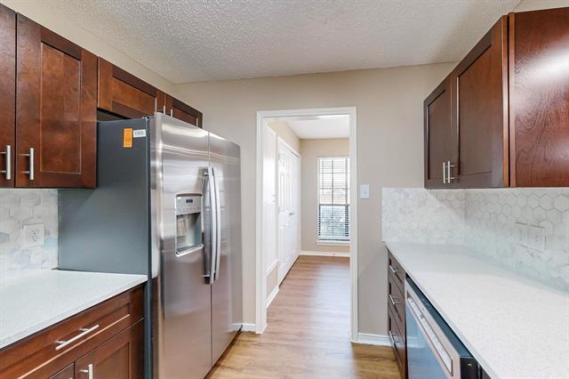 Building Photo - 1908 N Irving Heights Dr