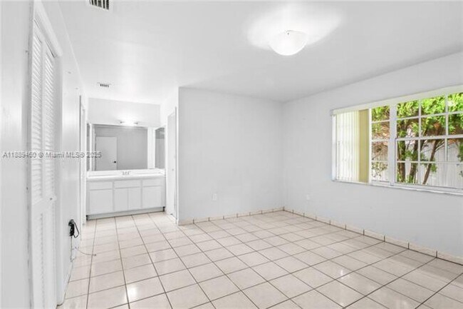 Building Photo - 5191 NW 2nd Terrace