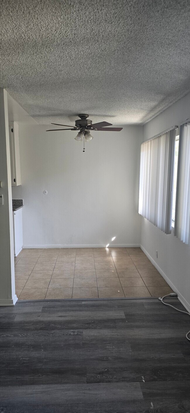 Dining room - 369 Waldo Ave