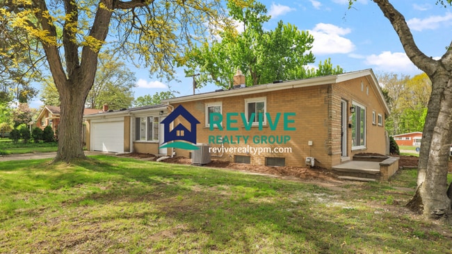 Building Photo - 36665 Angeline Cir