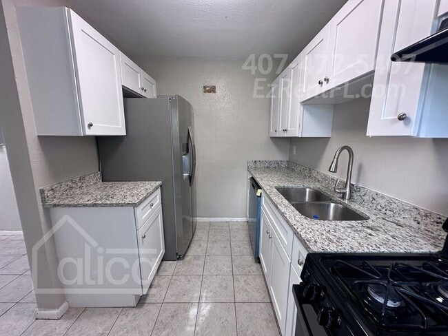 Building Photo - 7620 Prato Ave