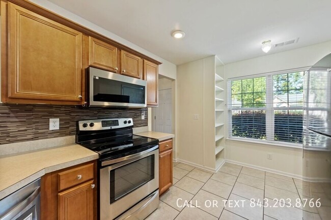 Building Photo - 1257 River Rock Rd