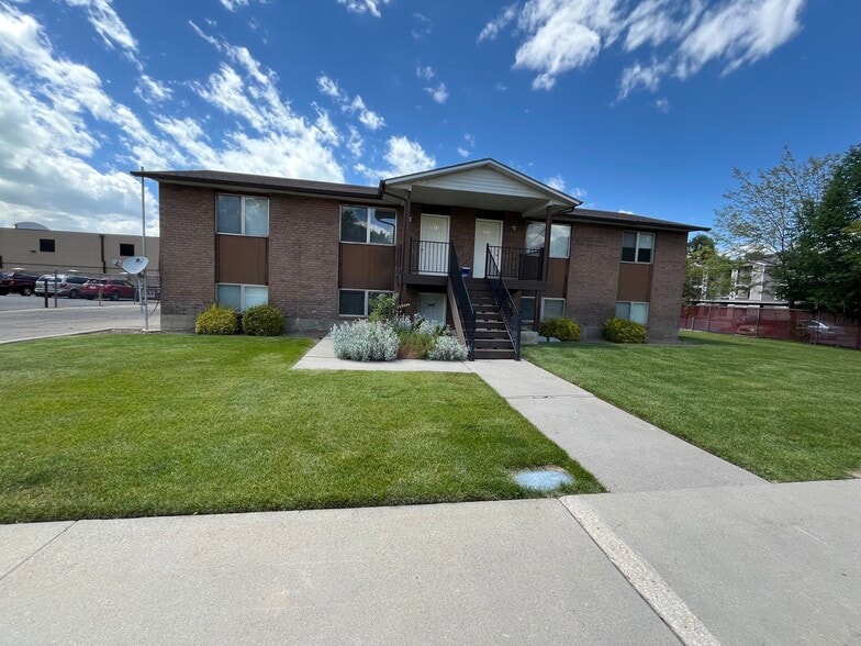 Building Photo - 1013 N 235 W