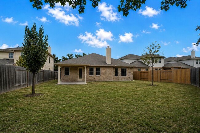 Building Photo - 9408 Castle Pines Dr