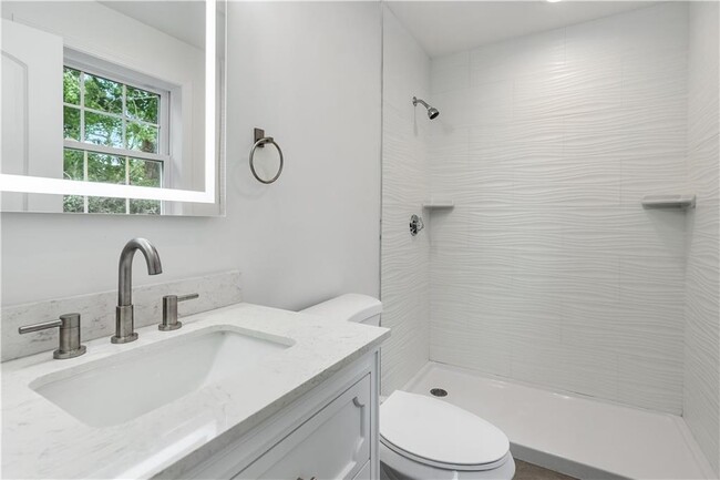 Building Photo - 8 SeaBreeze Ter