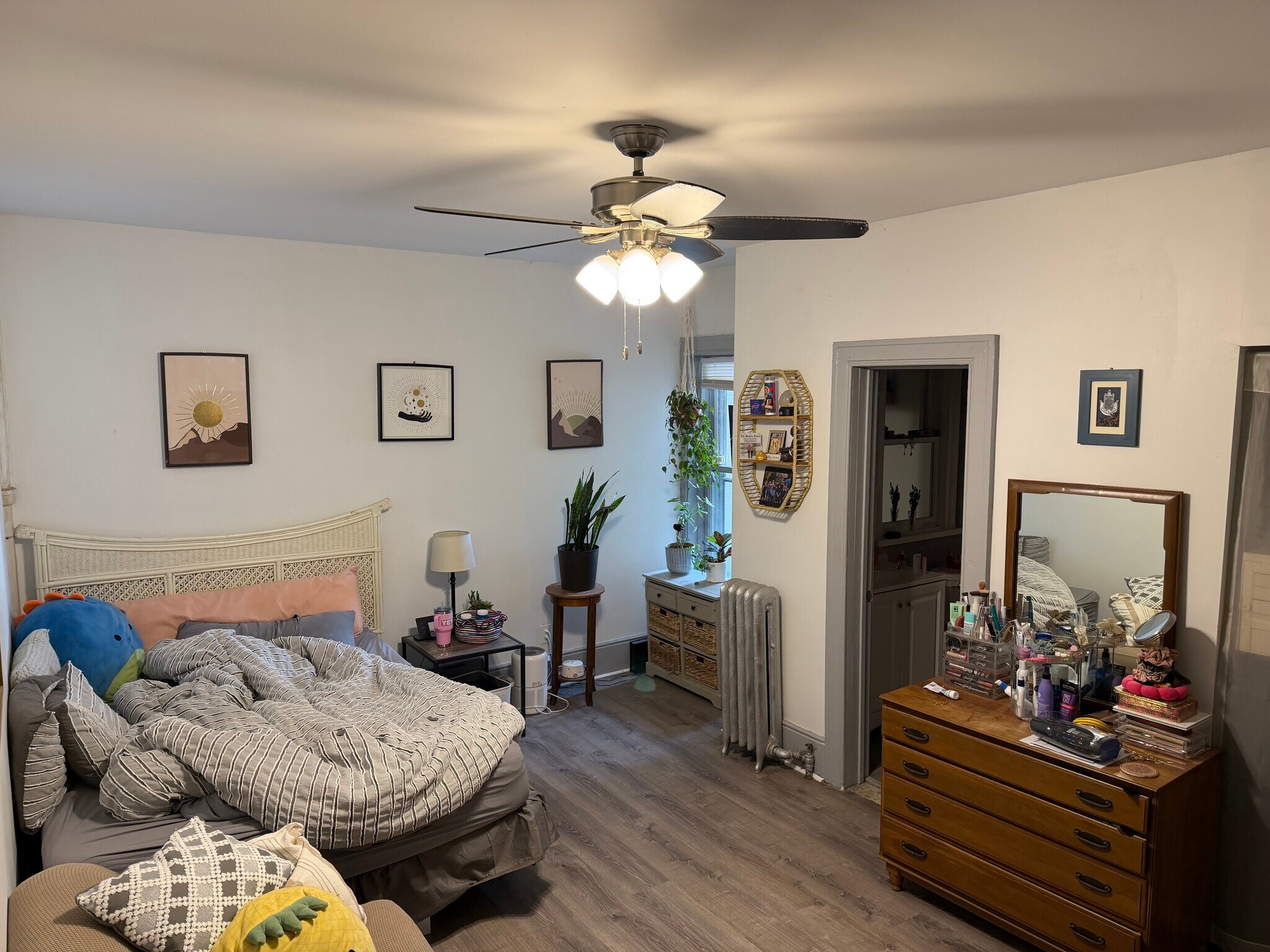 Building Photo - 719 Park Ave