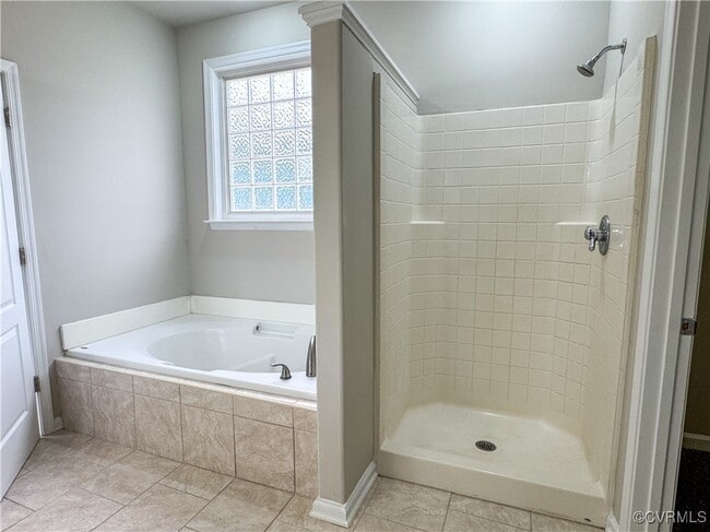 Building Photo - 14436 Sulphur Springs Terrace