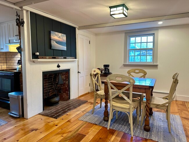 Building Photo - 43 Pennywise Ln