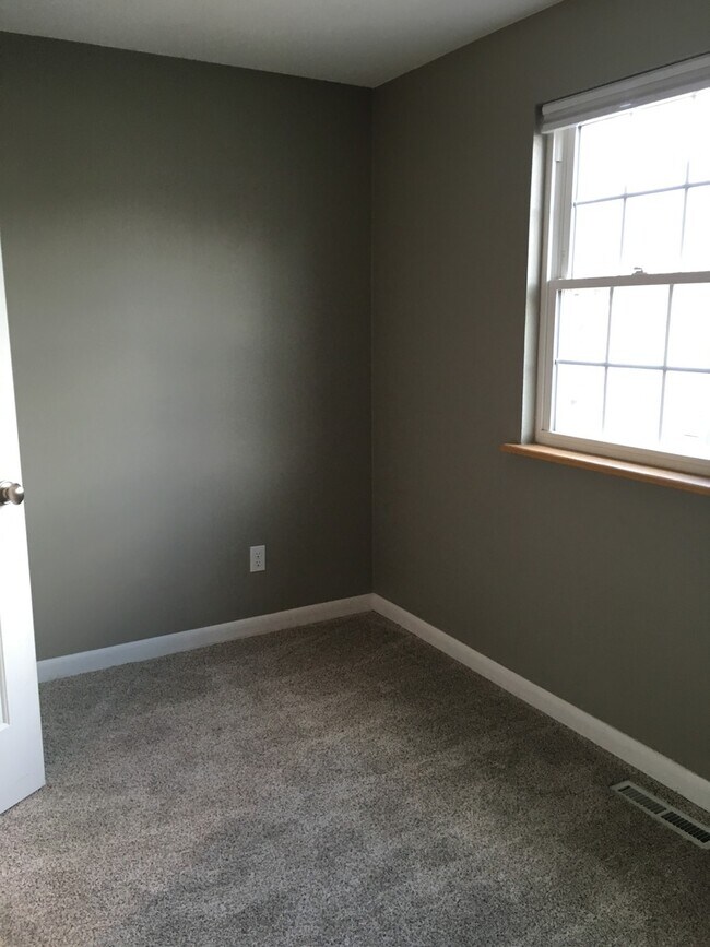 Building Photo - Lovely 2 bed 1 Bath Townhome in park-like setting in Boulder. - Available July 6th!