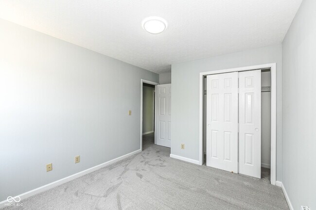 Building Photo - 510 Grand Woods Dr