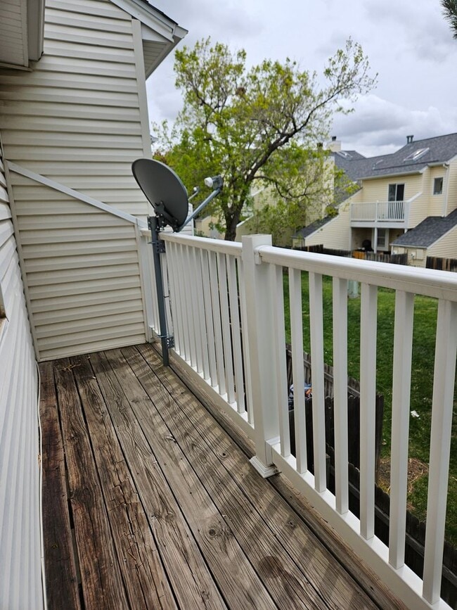 Building Photo - Adorable Loft Style One Bedroom Condo Steps from Buckley AFB