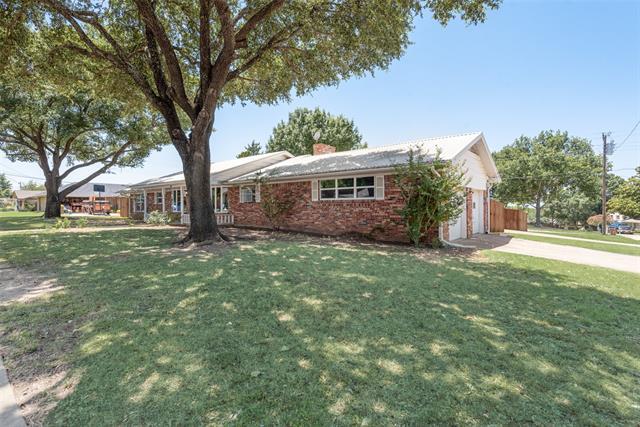 Building Photo - 1421 Meadow Ln