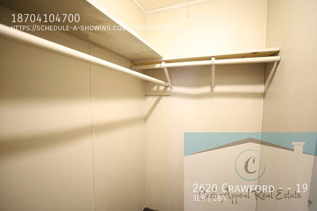 Building Photo - 2620 Crawford Dr
