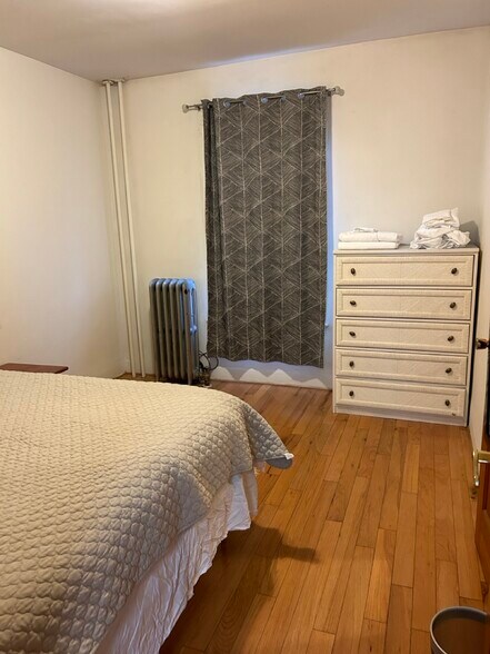 Bedroom 3 - 583 Washington Ave