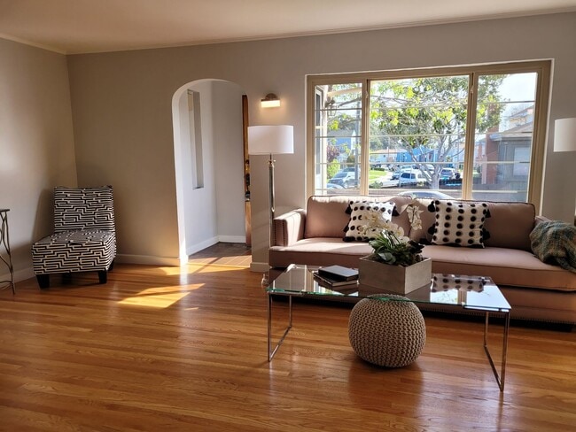 Building Photo - Charming 3 bedroom House in San Bruno