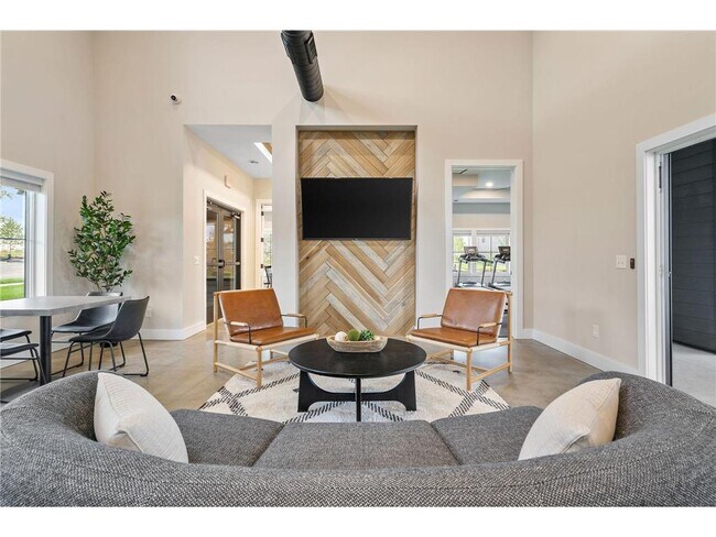 Building Photo - 1165 Dundalk Trl