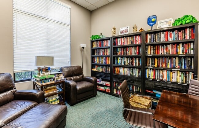 Building Photo - 1233 Kendari Terrace