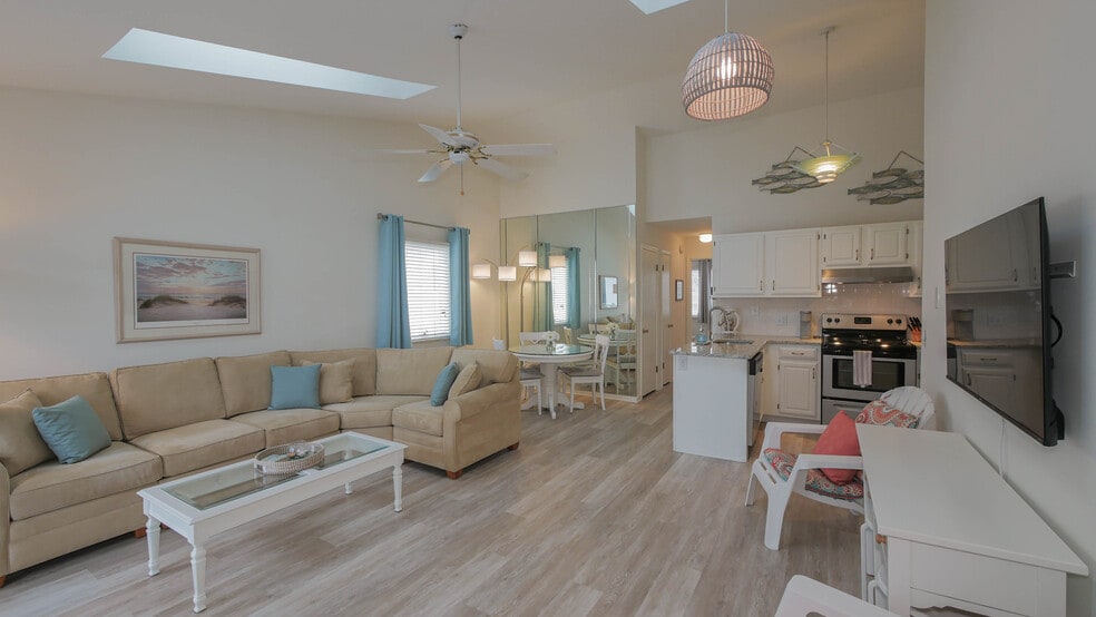 Building Photo - 16 N Monroe Ave