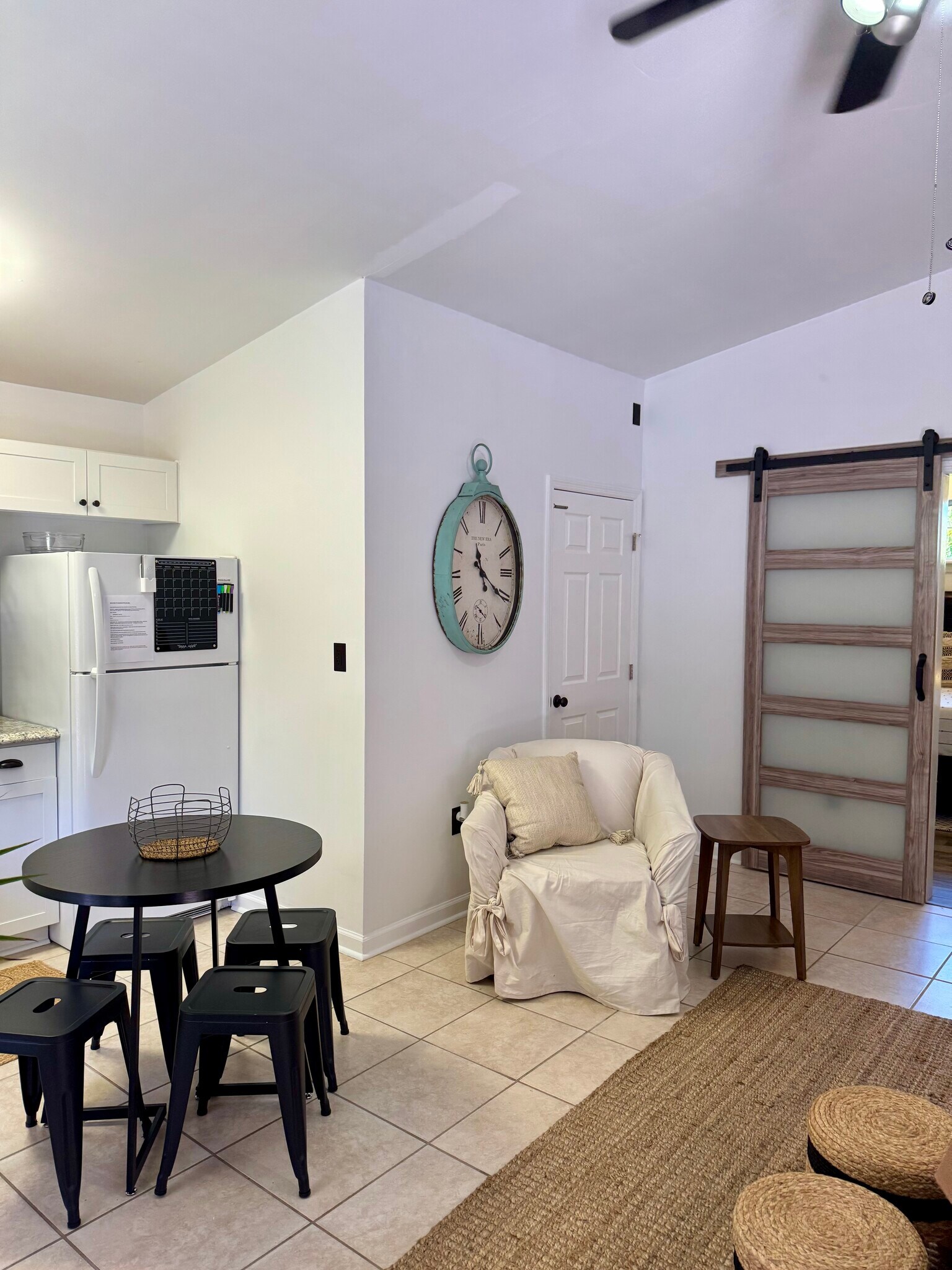 Building Photo - 3 Lang St