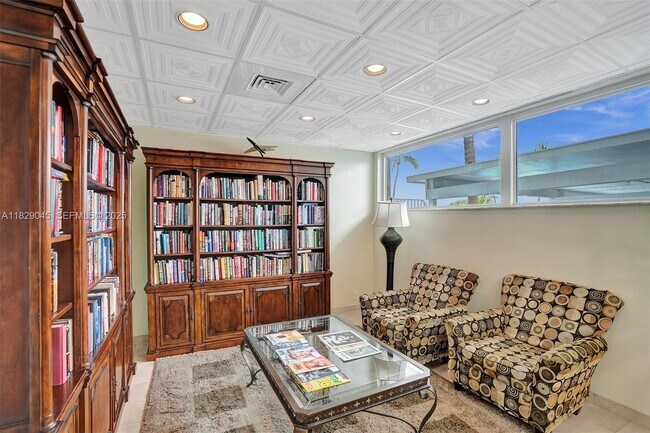 Building Photo - 1340 S Ocean Blvd