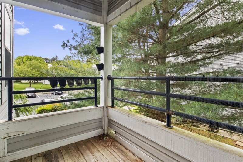 Building Photo - 606 Moonglow Rd