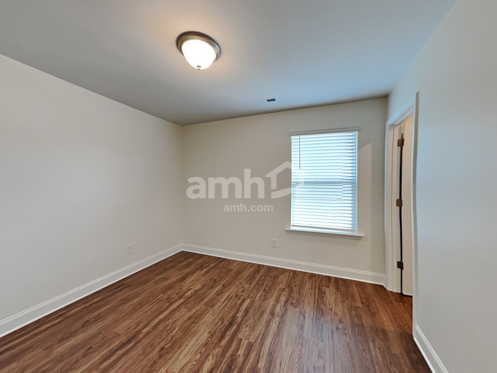 Building Photo - 110 Keyser Dr