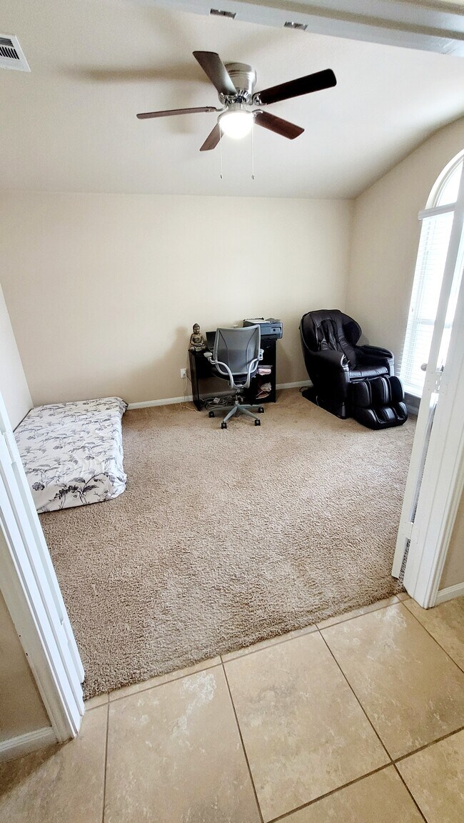 Building Photo - 1967 Mexia Dr