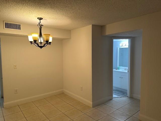 Building Photo - 4205 N University Dr