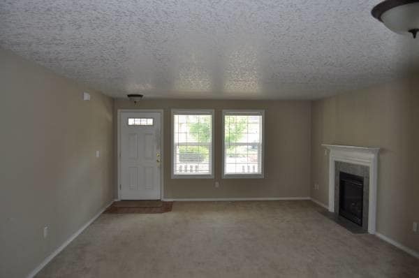 Building Photo - 16316 NE 43rd Way