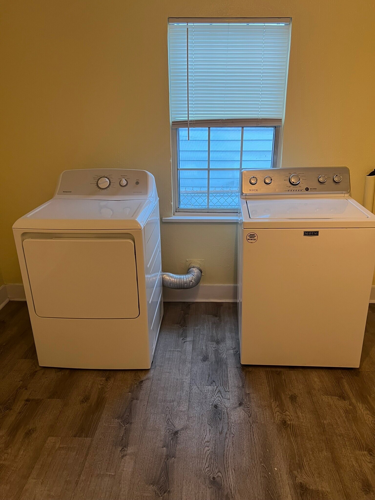 Building Photo - 1911 Lapeyrouse St