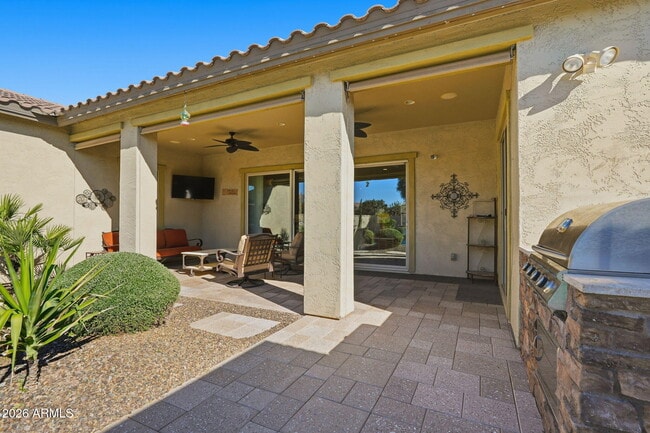 Building Photo - 4908 S Figueroa Ln