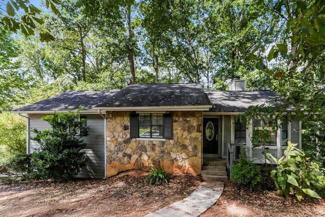 Building Photo - 3824 Skidmore Dr
