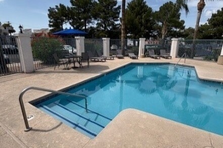 Primary Photo - Desert Springs