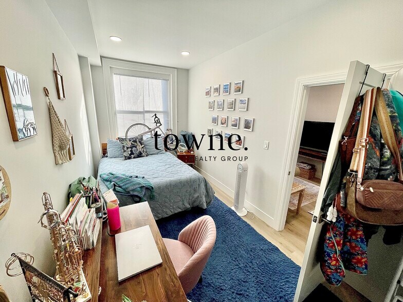 Building Photo - 507 Beacon St