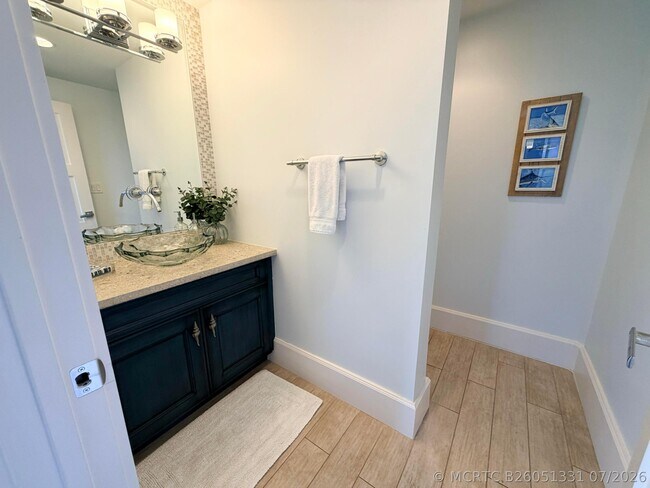 Building Photo - 1598 S Ocean Ln