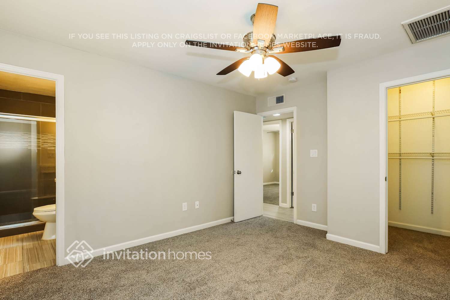 Building Photo - 2520 E Manhatton Dr