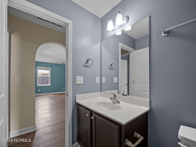 Building Photo - 420 Salvo Ct