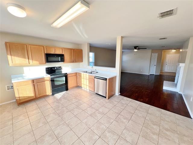 Building Photo - 321 Briar Oaks Dr