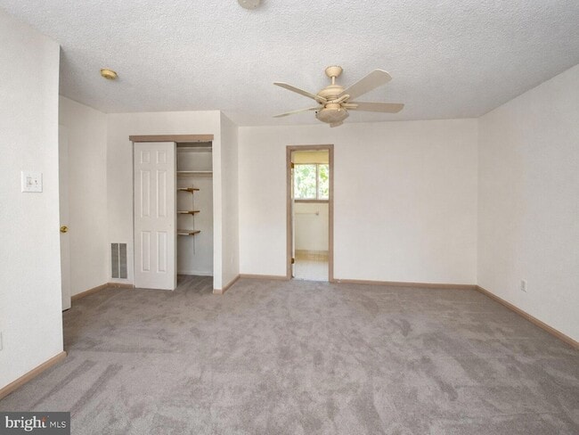 Building Photo - 326 Brigade Ct