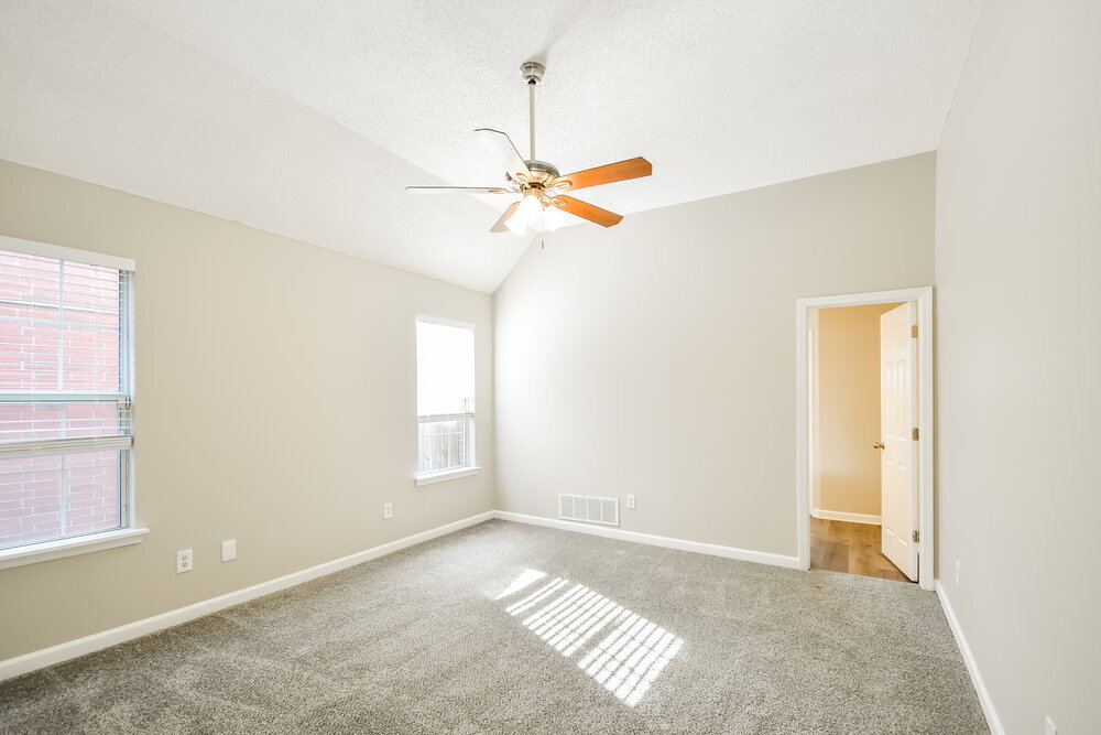 Building Photo - 9043 William Paul Dr