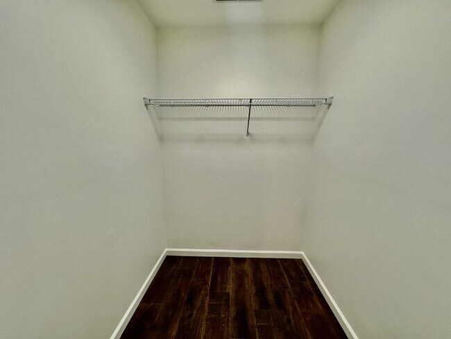 Building Photo - Completely Remodeled Ranch Style Home in the Heart of Downtown Bluffton and no HOA!