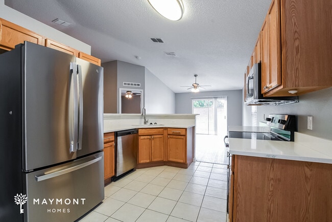 Building Photo - 14145 Econ Woods Ln