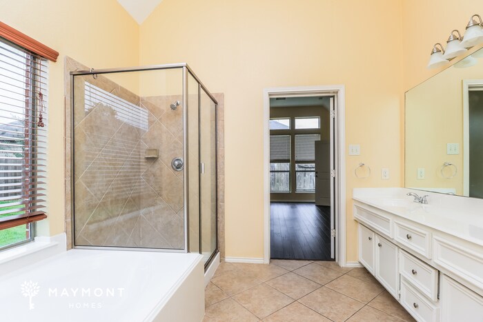 Building Photo - 13043 Golden Water Ct