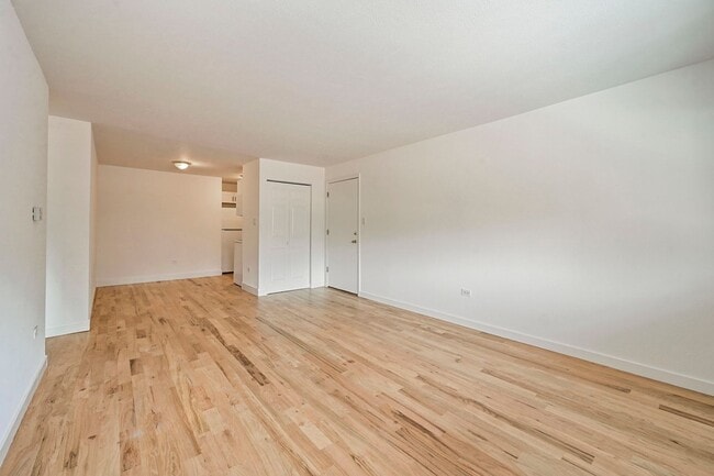 Building Photo - 909 S Pearl St