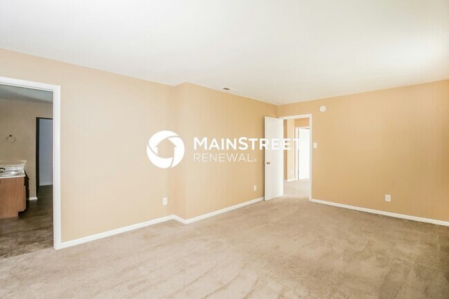 Building Photo - 4 Bedroom Pet-Friendly Home in Indianapoli...