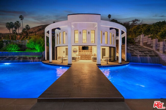 Building Photo - 31555 Pacific Coast Hwy