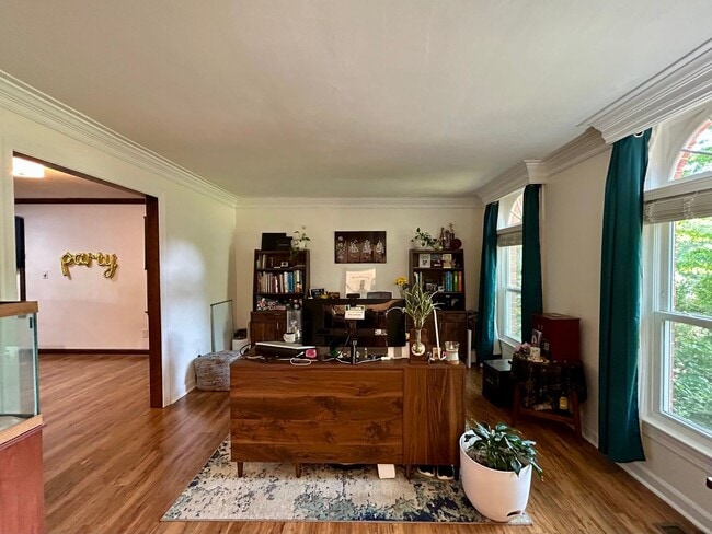 Building Photo - 805 De La Fayette Ct