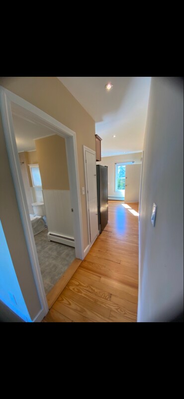 Building Photo - 44 Silver St