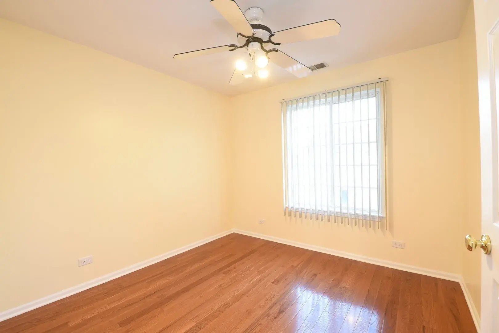 Building Photo - 9445 Harrison St